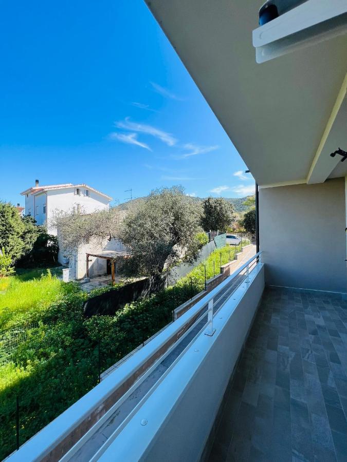A Casa Di Tinny Barbusi Exterior foto